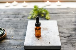 Lire la suite à propos de l’article Peut-on devenir accro à l’huile de CBD ?